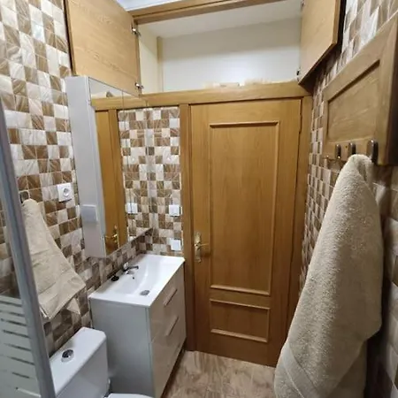 Estudio Muy Acogedor גראן טאראחל