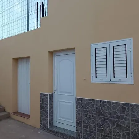 דירה Estudio Muy Acogedor גראן טאראחל